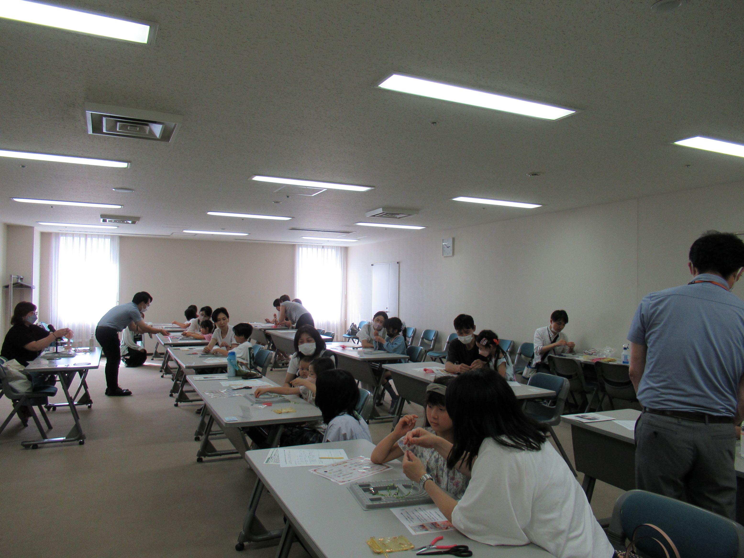 パワーストーンネックレス作り